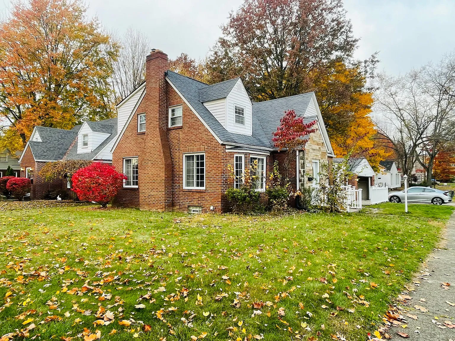 Westover Dr, Akron — Photo 2