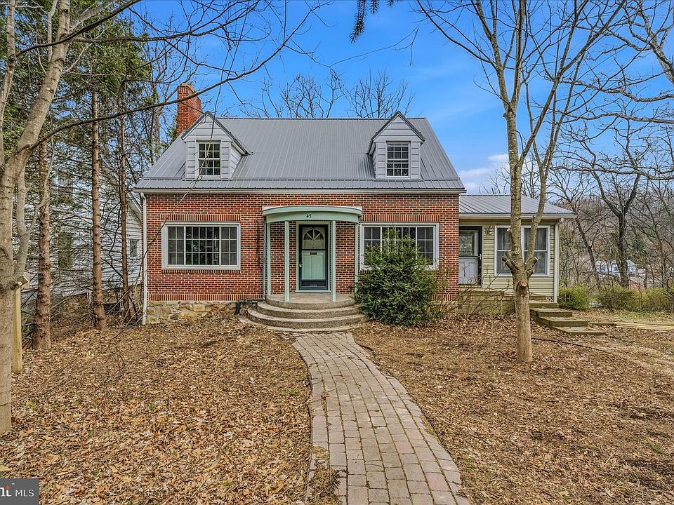 1st image of 45 Rockwell Cir