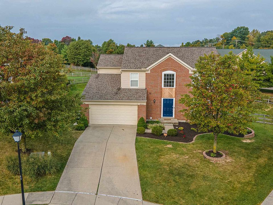 1st image of 8941 Crimson Oak Dr