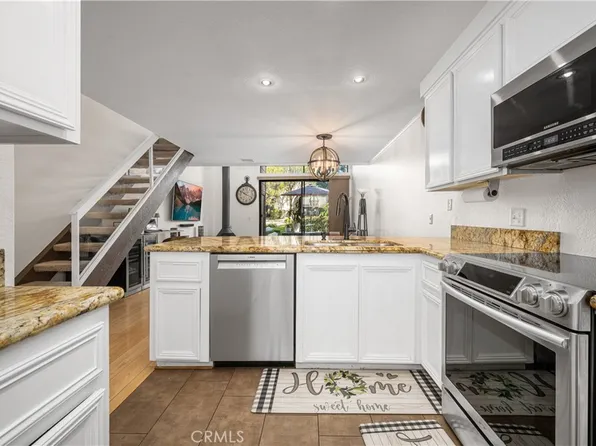 26701 Quail Crk APT 206, Laguna Hills, CA 92656