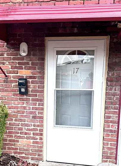 309 N Marshall Ave #17 — Photo 11