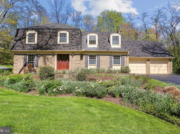 9225 Fall River Ln, Potomac, MD 20854