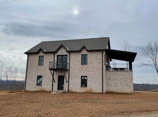 435 Taylor Rd, Byrdstown, TN 38549