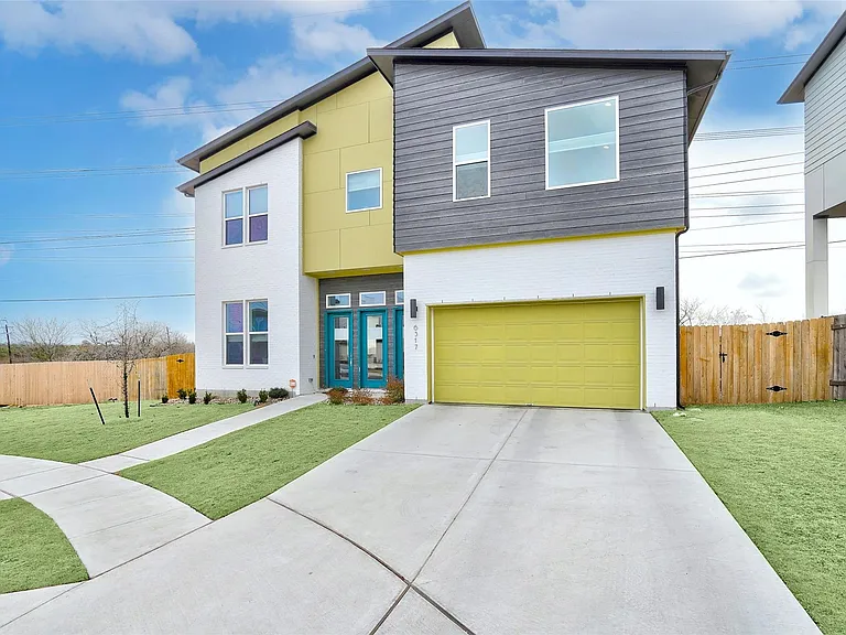 6317 Toscana Ave — Photo 2