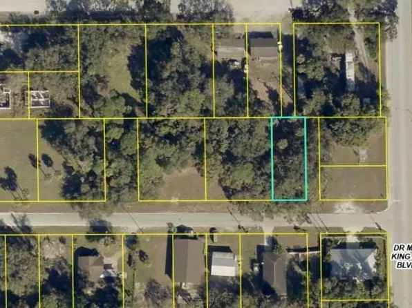 Fordson Ave, Labelle, FL 33935