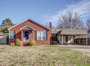 608 W Delaware St, Tahlequah, OK 74464