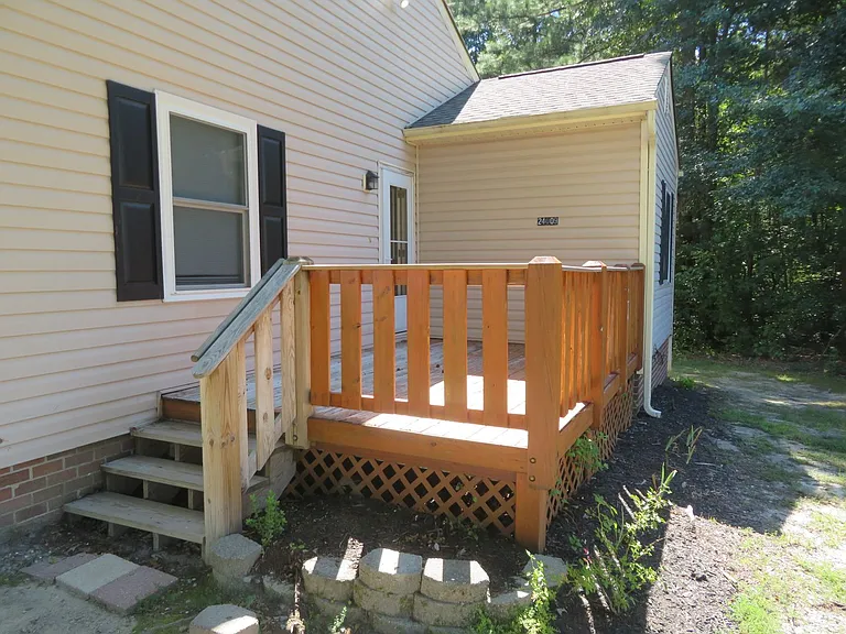 24009 Sequoia Rd — Photo 13