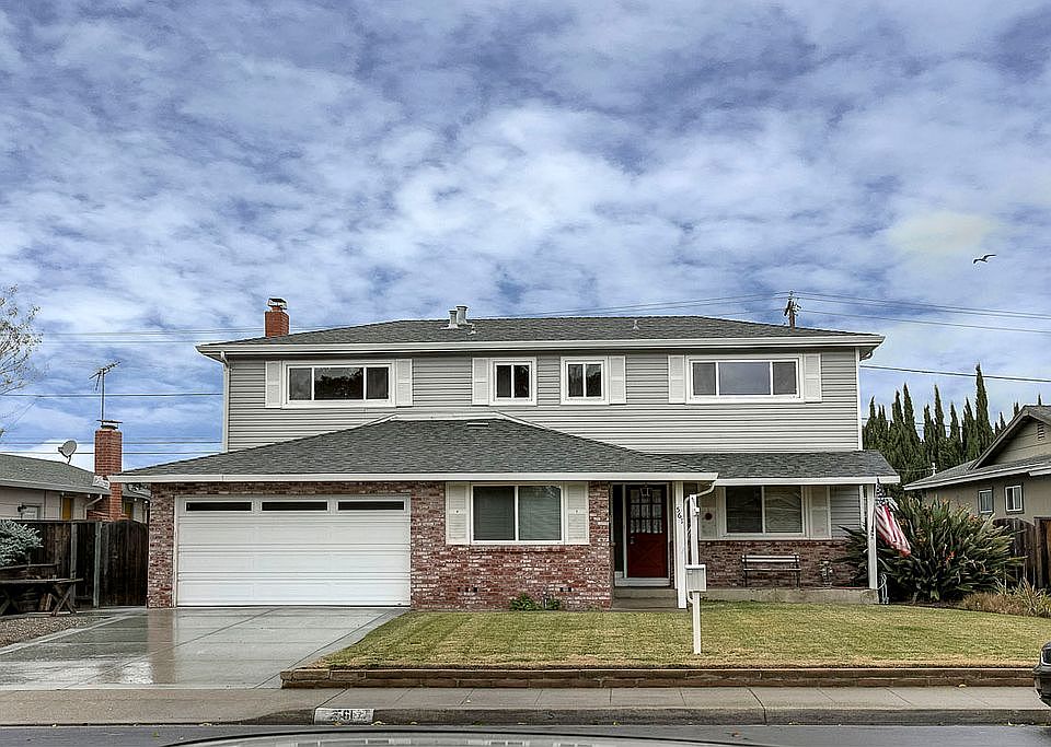 1st image of 561 Bellwood Dr