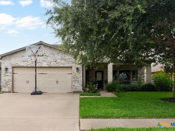 216 Tuscany Dr, Victoria, TX 77904