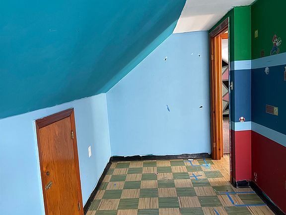5th image of 8 Belmont St