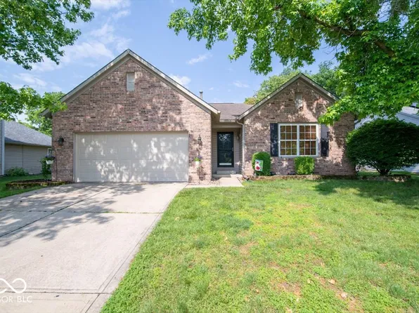 13910 Brightwater Dr, Fishers, IN 46038