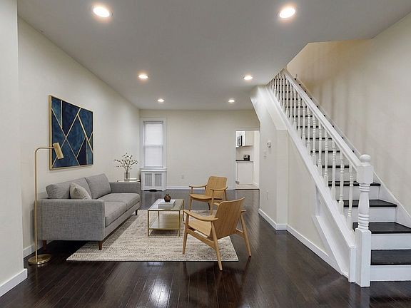 2nd image of 3115 F St