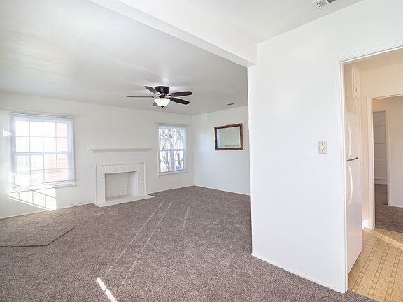 3rd image of 148 S 18th St #148