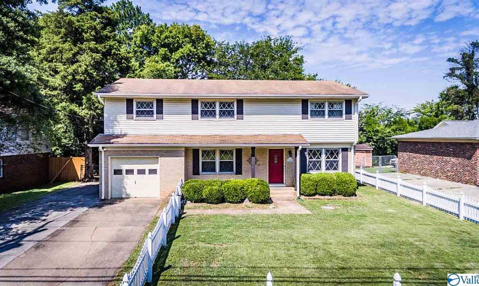 1st image of 11402 Hillwood Dr SE