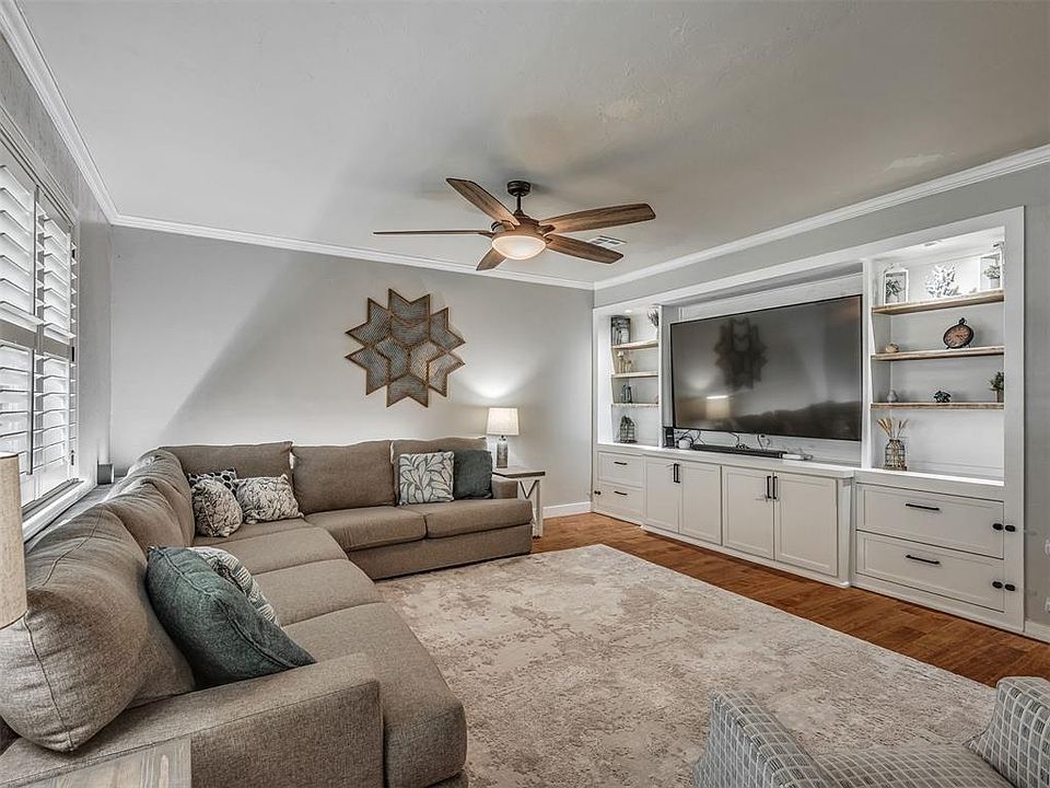 1st image of 1201 N Beard Ave