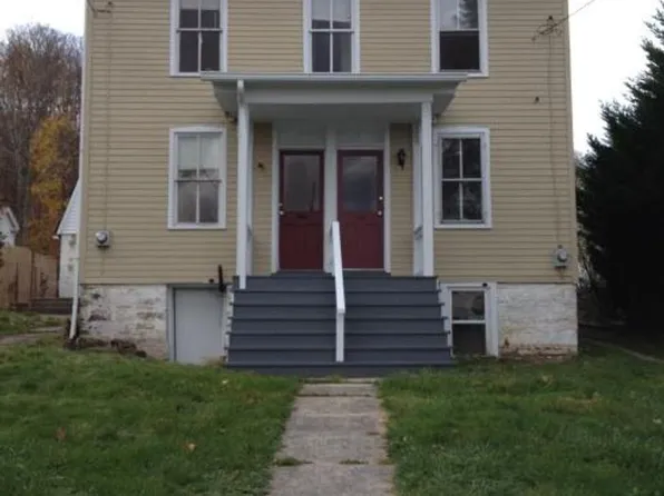 19 N 5th St, Newport, PA 17074