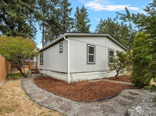 2890 N Oak Harbor Rd TRLR 412, Oak Harbor, WA 98277