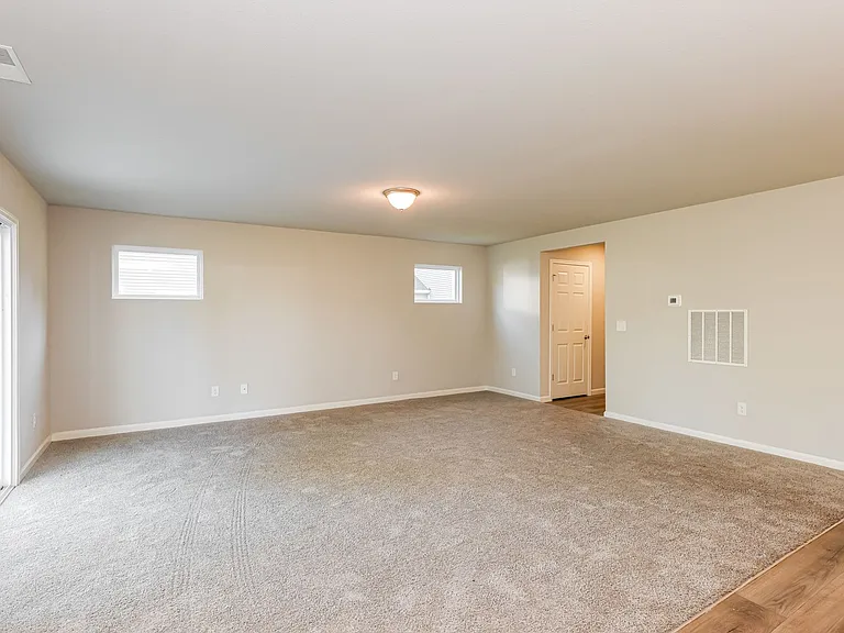 408 N Park Ave — Photo 4