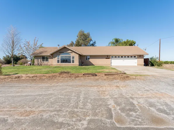 32799 Rd 196 #B, Woodlake, CA 93286