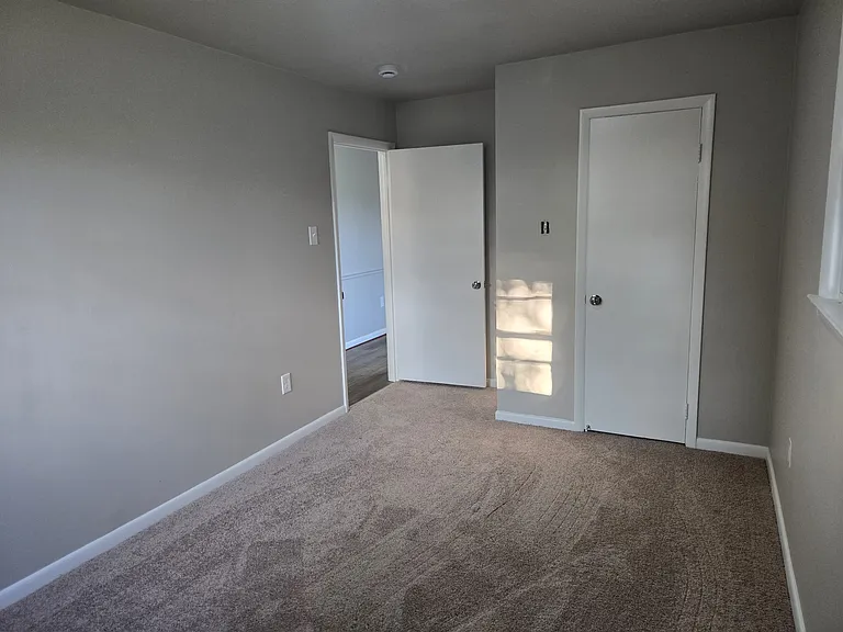 5903 Temple Hill Rd #2 — Photo 28