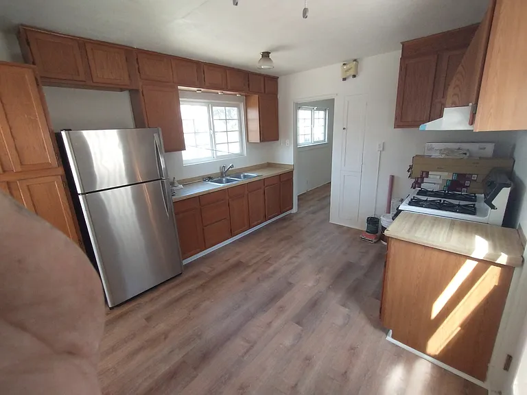725 W Valerio St — Photo 9