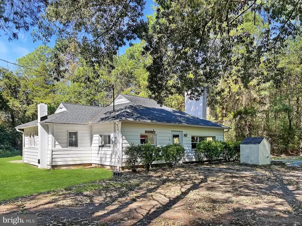 204 Monroe Bay Cir, Colonial Beach, VA 22443