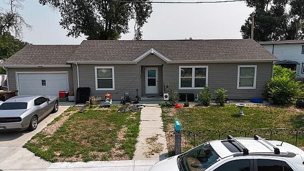 1st image of 718 30th Avenue Pl