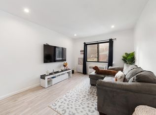 18 Lawrence Dr APT C, White Plains, NY 10603