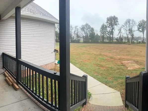 111 Pugh Rd, Unionville, TN 37180