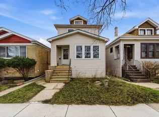 1335 Elmwood Ave, Berwyn, IL