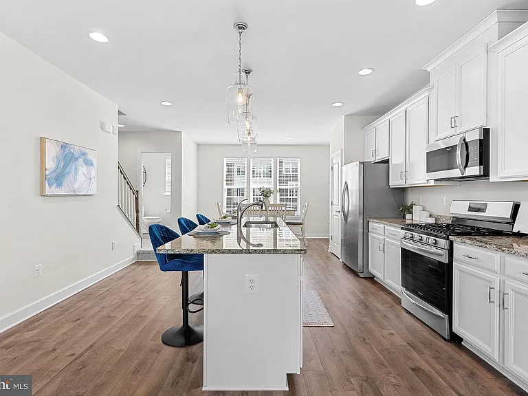 15292 Westham Ct — Photo 12