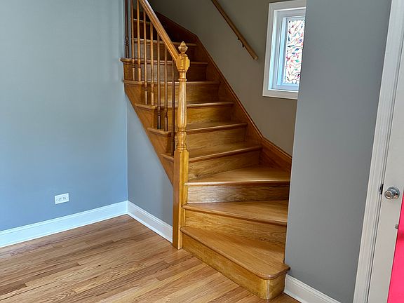 3rd image of 3612 N Oak Park Ave