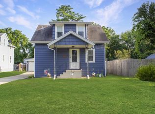 1013 83rd St, Kenosha, WI 53143