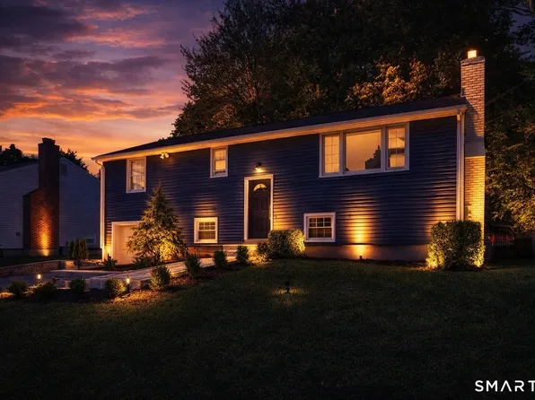 23 Macintosh Road, Norwalk, CT 06851