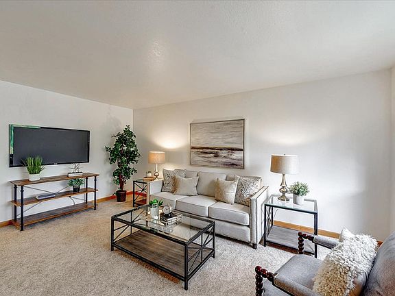 4th image of 185 Union Ave APT 90