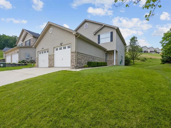 5492 Lakewood Ter, Imperial, MO 63052