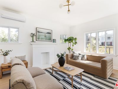 1221 5th Ave APT 2, Los Angeles, CA, 90019