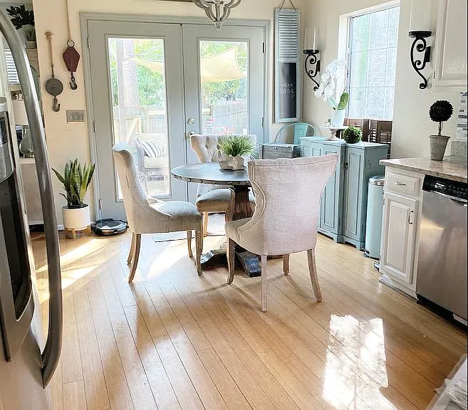 1290 Horseshoe Bnd — Photo 3