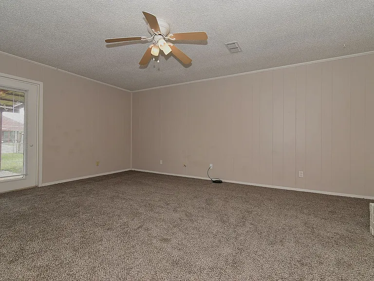 3117 Chaparral Dr — Photo 5