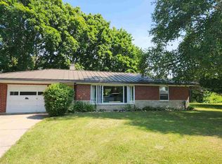 940 W State St, Cheboygan, MI 49721