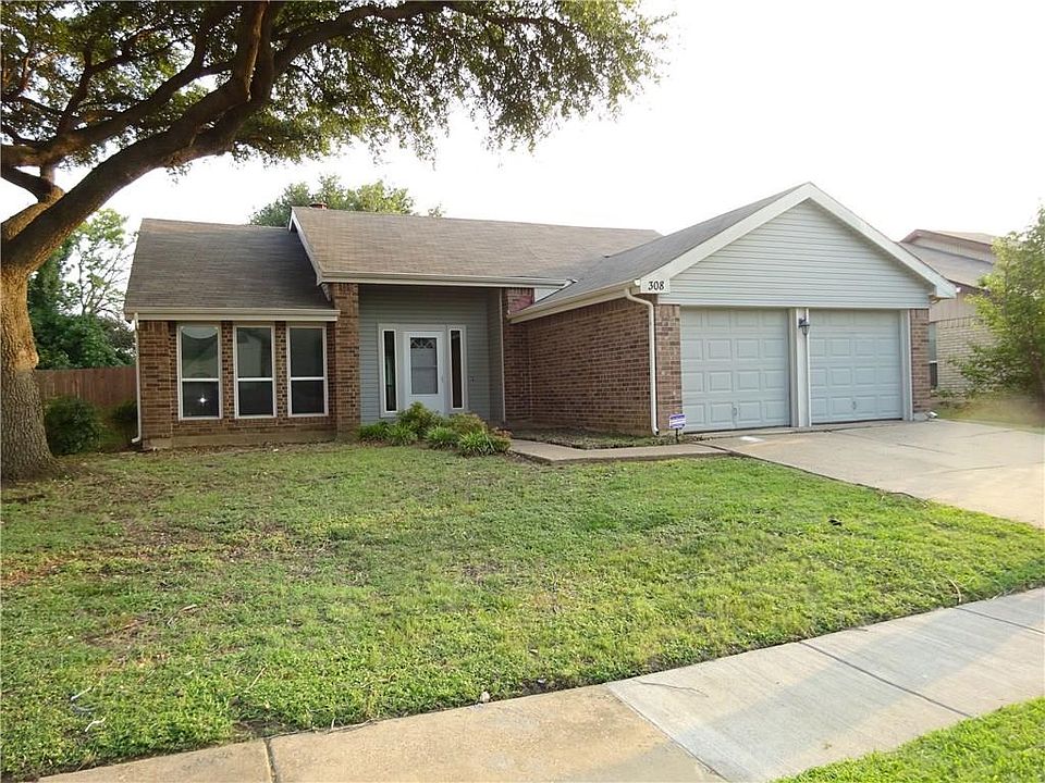 1st image of 308 Kalmia Dr