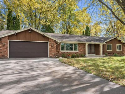 11118 North Pebble LANE, Mequon, WI, 53092
