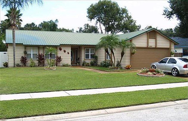 1st image of 2421 Oak Hollow Dr