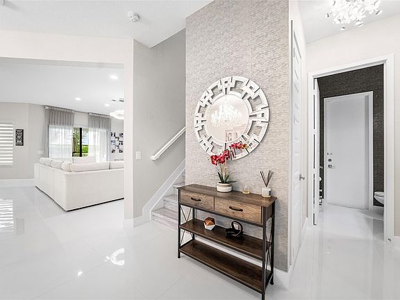 5th image of 10777 Oceano Way