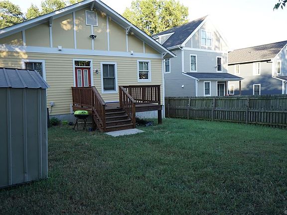 5th image of 205 E 11th St