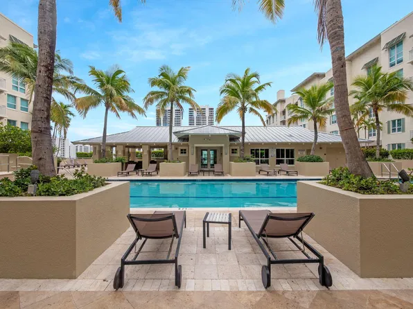480 Hibiscus St, West Palm Beach, FL