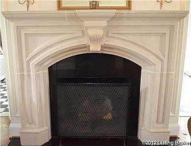 5th image of 2139 Woodford Pl