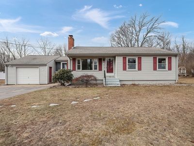 30 Reservoir St, North Attleboro, MA, 02760