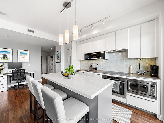 2nd image of 117 McMahon Dr #1111