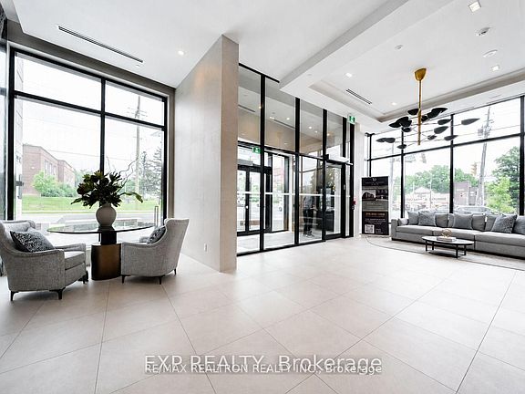 4th image of 8188 Yonge St #729